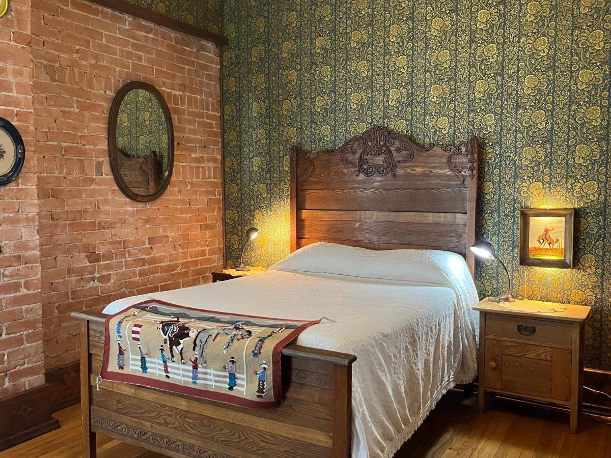 Gable House Bed And Breakfast Inn Durango Exterior photo
