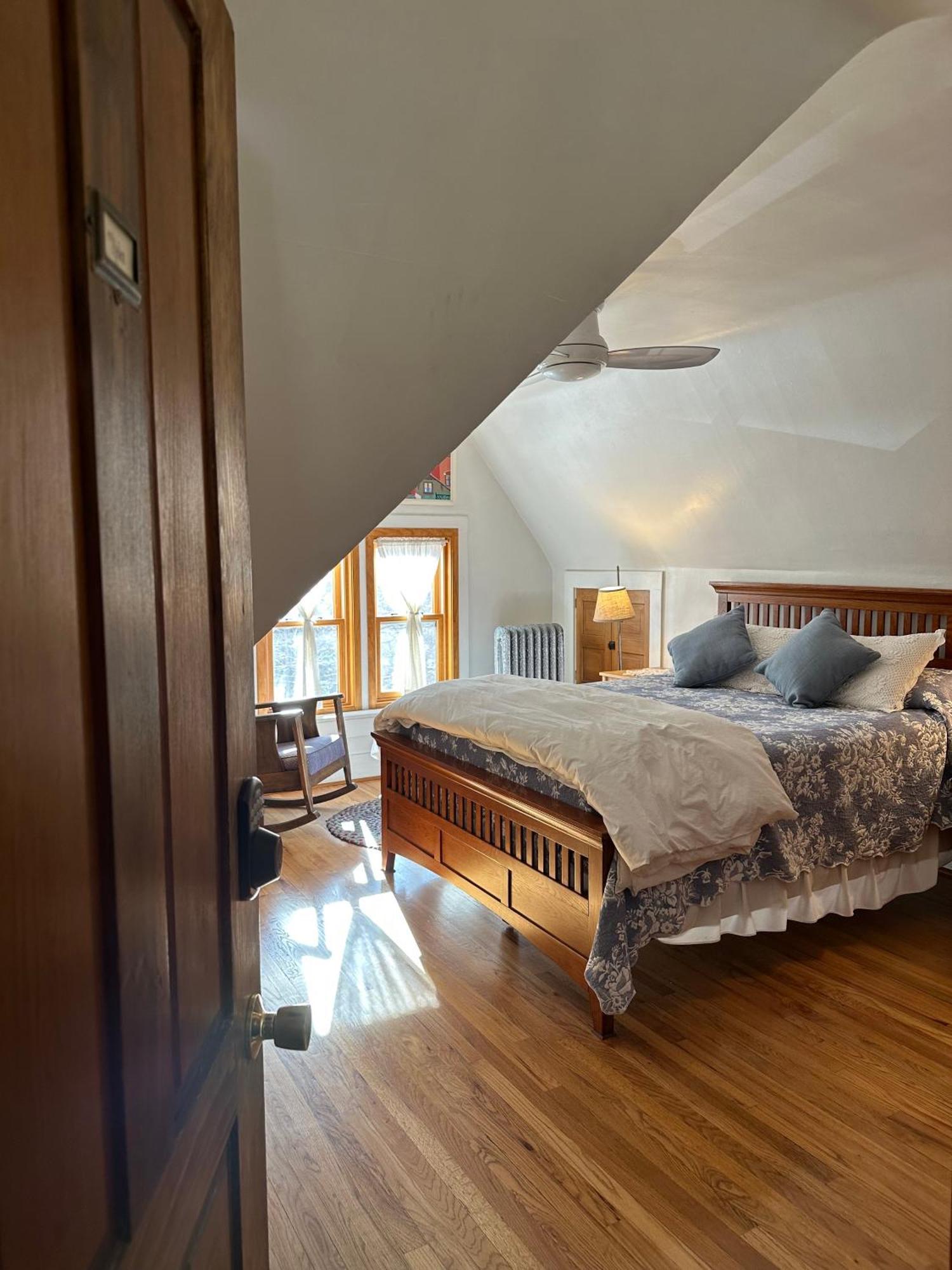 Gable House Bed And Breakfast Inn Durango Exterior photo
