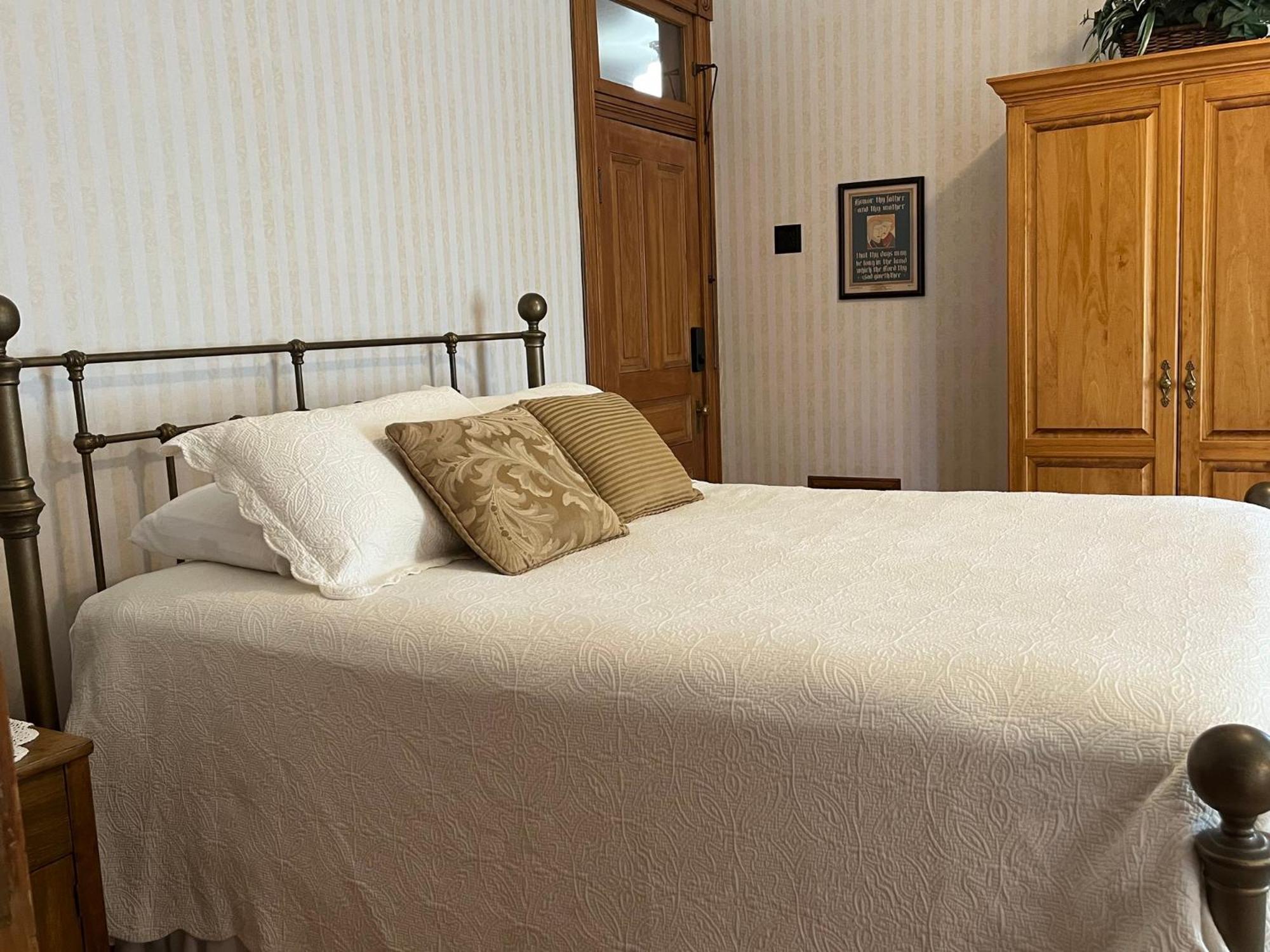 Gable House Bed And Breakfast Inn Durango Exterior photo